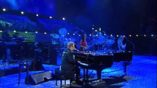 Elton John - All The Young Girls Love Alice