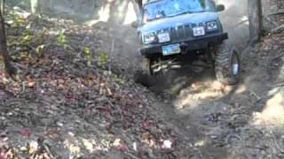 preview picture of video 'Lost Valley Jeep Rally 2010 Milwaukee Way'