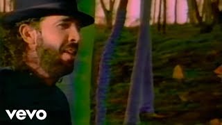 Juan Luis Guerra Y 440 - Burbujas De Amor (Clip)