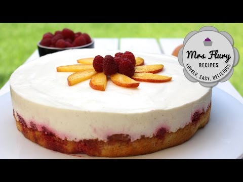 Sommerliche Pfirsich-Himbeer-Quarktorte | lecker und einfach | Mrs Flury