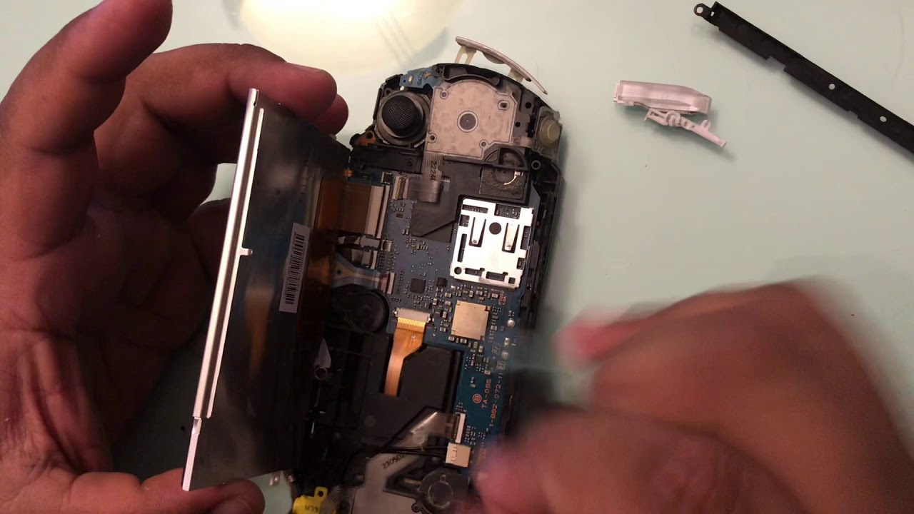 Reparar PSP no enciende , Pantalla negra