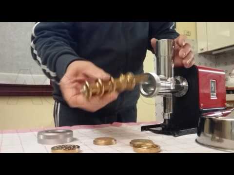 Montaggio del Torchio Pasta New O.M.R.A. Miniprofessional OM 4005 motore elettrico