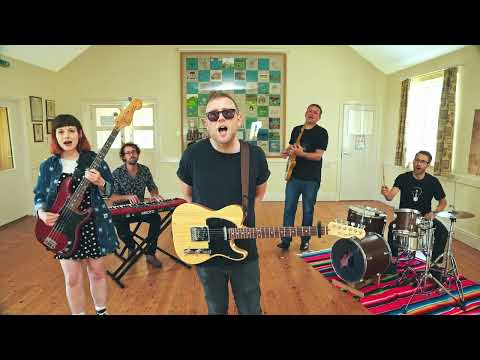 Unkle Bob - Invisible (Official Video)