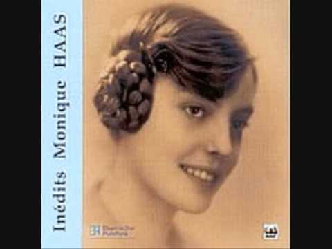 Monique Haas plays Ravel Sonatine (1)