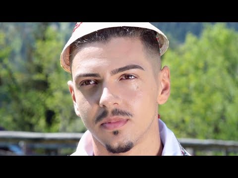 Andrei Abriham  - Horea Strainatatii