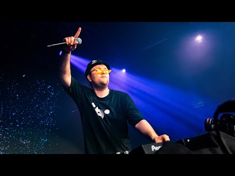 4 Seasons Re:Synced - Merlz