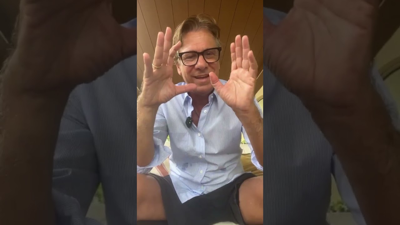 NICOLA PORRO SU JOHN EKLKANN: "AI SERVIZI SOCIALI, PATTEGGIA PER 183 MILIONI"