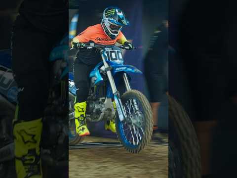 All the legends came out for the McGrath Holeshot challenge 👀