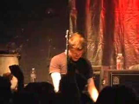 Videoclip de Americans Abroad (Live) — Against Me!
