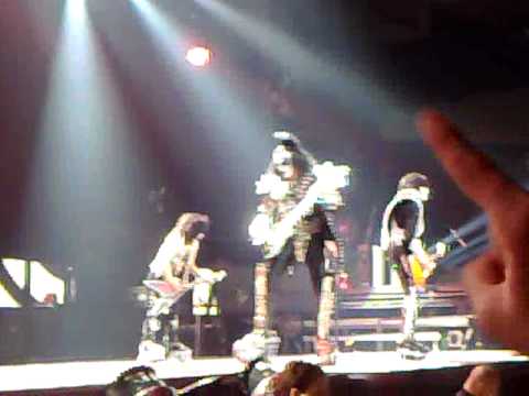 Kiss - Ostrava 2010.mp4