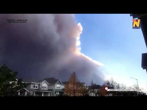 Timelapse footage show thick smoke from Colorado wildfires