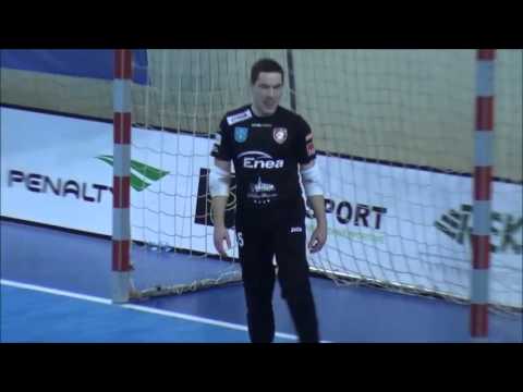 Red Dragons Pniewy - FC Toruń 1:2(0:0) skrót spotkania 08.02.2016
