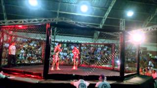 preview picture of video 'Luan César vs Magno no Champion Combat 2.0 Conceição do Araguaia-PA'