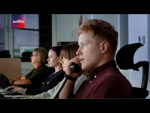 "Skąd wiemy tyle o miastach przyszłości...?" | Spot Emitel