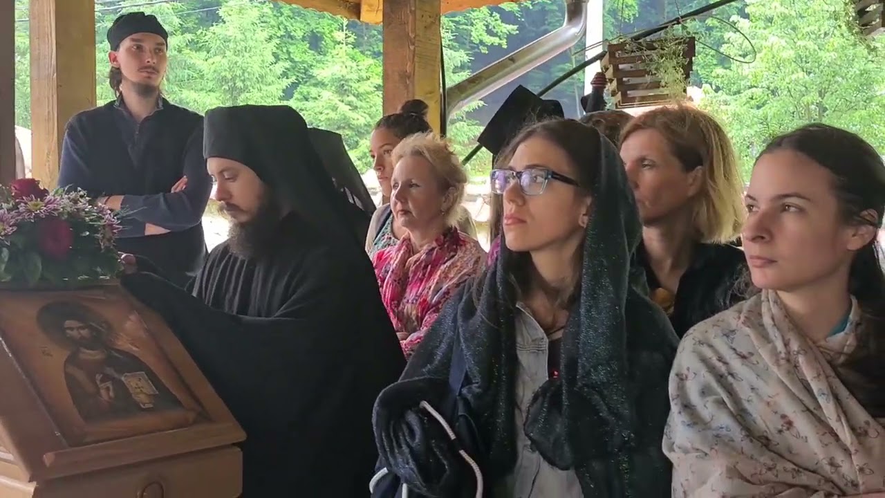 Беседа архимандрита Димитрија у Недељу св. Отаца 1. Вас. сабора | пресвлачење моштију св Зосима 2021. године