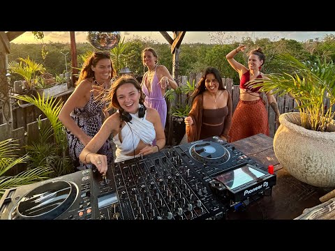 Magnetique | Jackin' House Sunset Mix 2025 | By @EPHIMERATulum