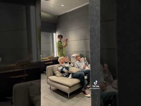 |[TXT] "MOA Diary(Dubadu Wari Wari)||