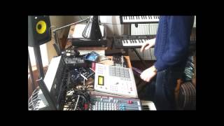 MPC and Synths : deep electronic jam : Detroit style