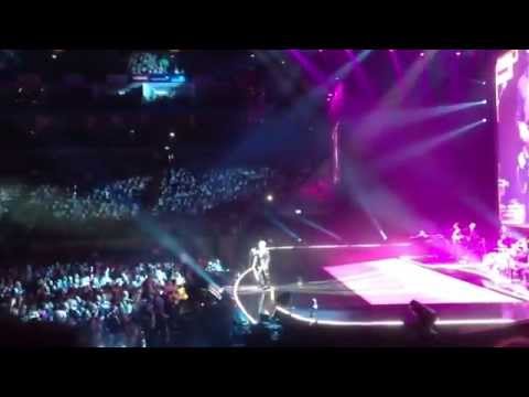 Michael Buble O2 Arena, London - I Just Haven't Met You Yet