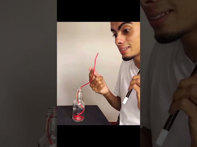 Vídeo relacionado con higyee Cuerda para Trucos De Magia - Trucos De Magia Cuerda Blanda A Rígida | Trucos Flexibles De Comedia, Primeros Planos, Ilusiones Callejeras para Trucos De Comedia para Principiantes (Bla-nco)