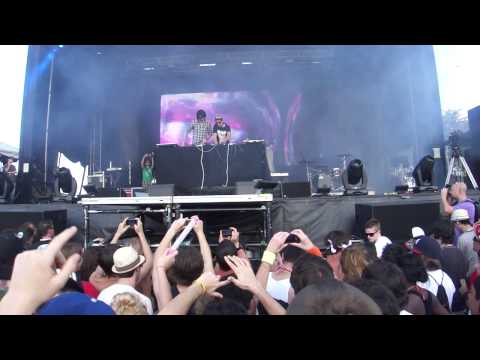 Erol Alkan & Boys Noize live @ Ultra Music Festival Miami 2010, Kontact Me Rynecologist remix
