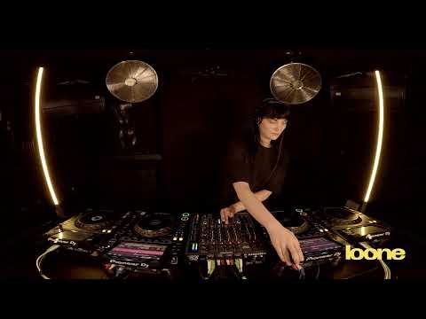 Loone LIVE w/ VALERIE ACE