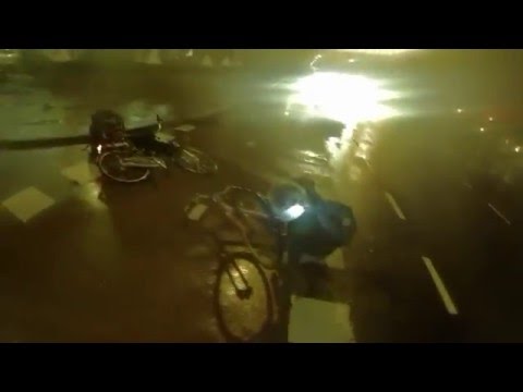 Cyclist head-on crash with cyclist