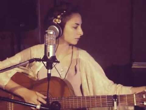 Fleet Foxes - Tiger Mountain Peasant Song (emmy Curl Cover)