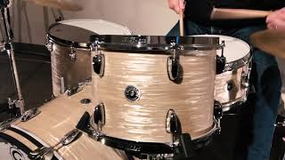 Video thumbnail for Steve Maxwell Vintage Drums - SHELL BANK!! Gretsch 22/13/16/6.5x14" Brooklyn  - Creme Oyster by Steve Maxwell Drums