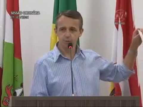 Vereador crítica Governo Federal e confusão na UFSC