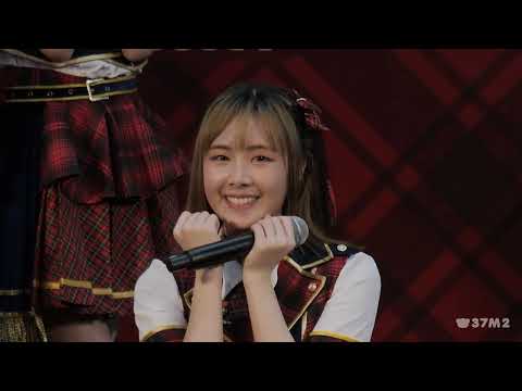 BNK48 Khamin - Jiwaru DAYS @ BNK48 13th "Iiwake Maybe" Roadshow Mini Concert [Fancam 4K 60p] 230430