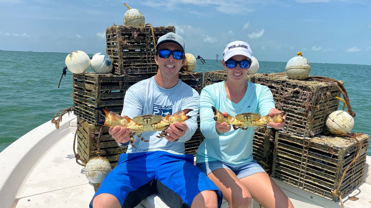 FOUND MISSING TRAP! Our last crab trap pull of the season! Crab Catch and Cook!