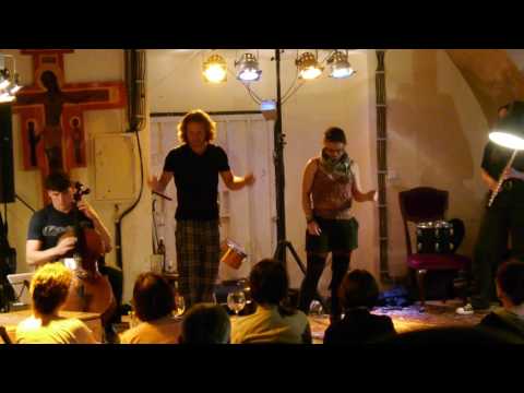 Succuba - 06. Nevyplácí - Succuba v Zázemí