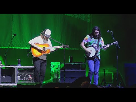 Ernest T Grass - Billy Strings