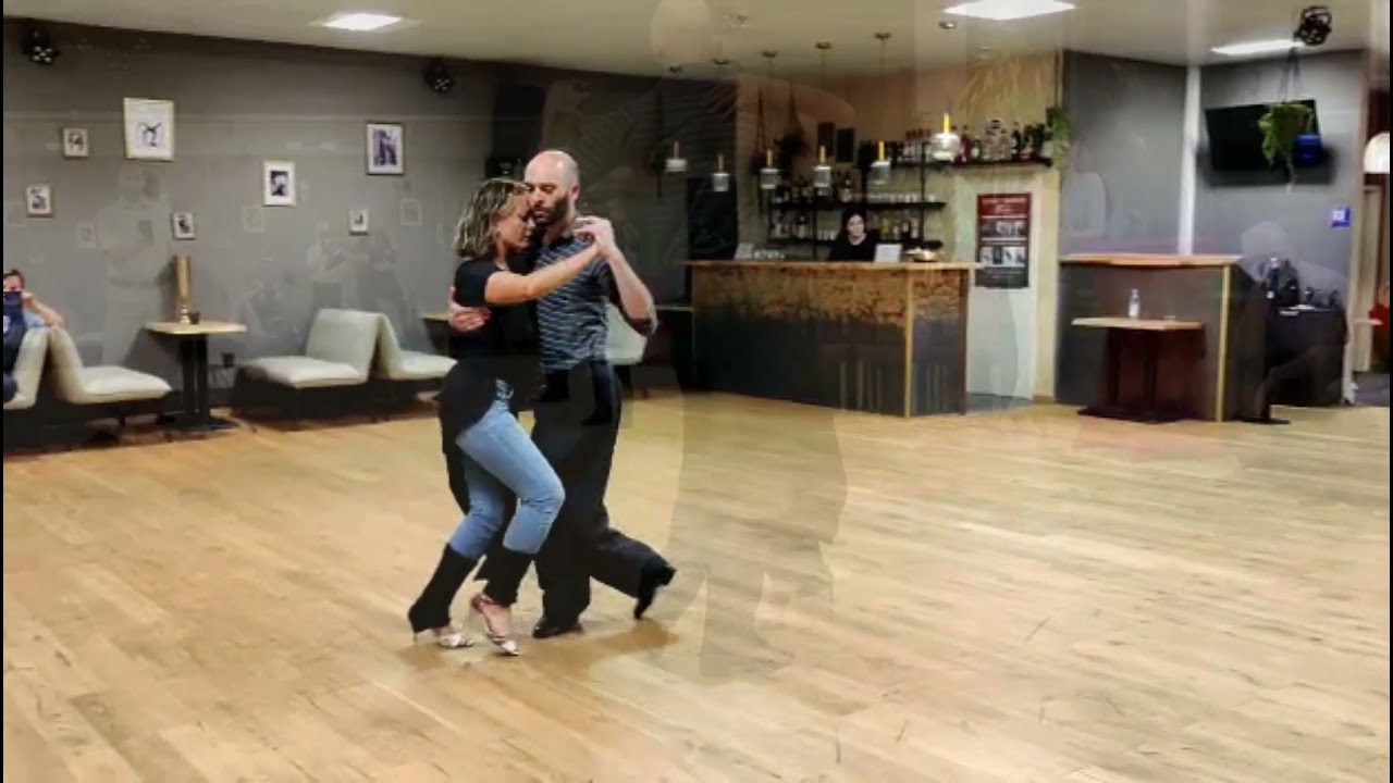 Flavia Cristaldo y Cristian Taffarello - Tango Lesson in Munich.