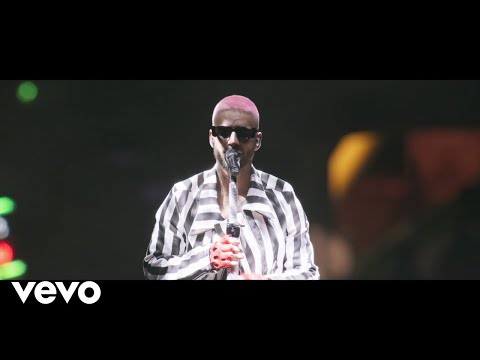 Maluma - Felices los 4 (Medallo en el Mapa LIVE)