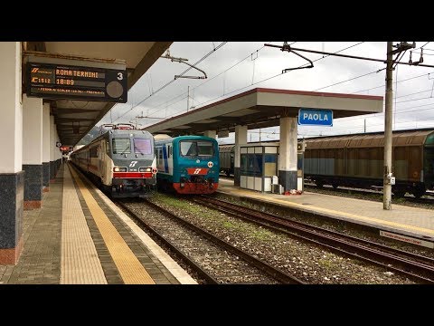 Partenza dalla stazione di Paola del treno Intercity 1512 per Roma Termini