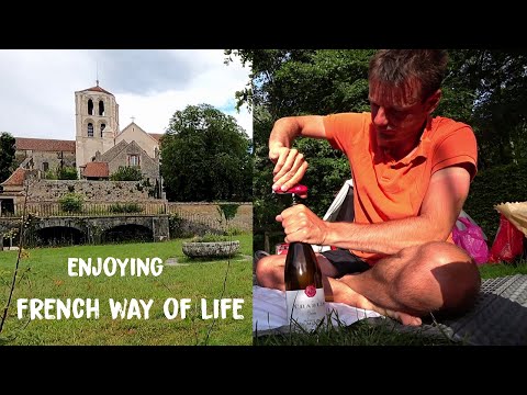 vE 4. The best wine in the world 🇫🇷  A journey to Vézelay