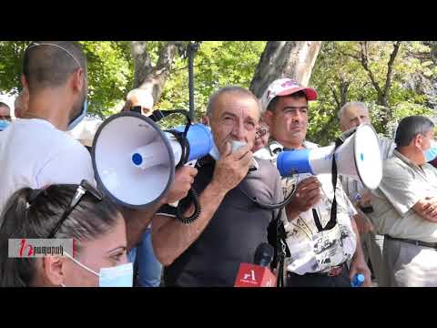 Արայիկ Հարությունյանը մեր թատրոնների տեղերը գիտի՞.Սերժ Սրապիոնյան