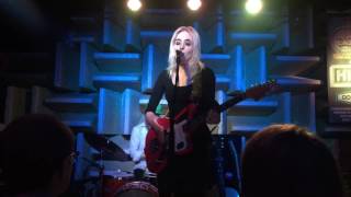 Jessica Lea Mayfield : Do I Have The Time