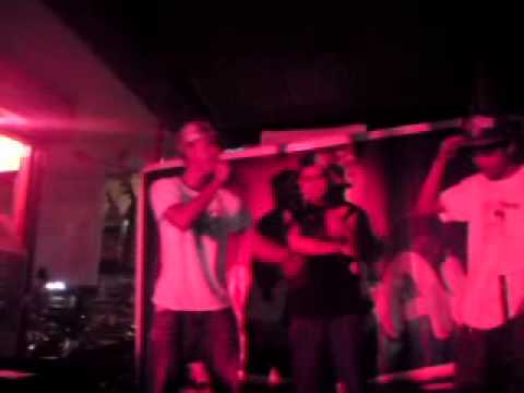 DAUBAY 2012 FLIPTOP - Naruto ( supremeblood ) vs Zaiko (illstar)