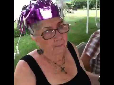 Crazy Aunts: Aunt Mary Loves Mambo [Baba La Bedda]