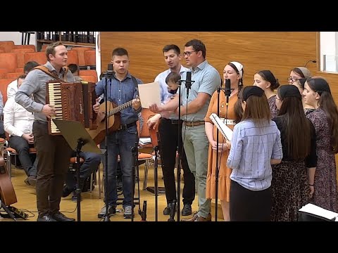 Grup cu fratii Tomus - Binecuvântaţi pe Domnul