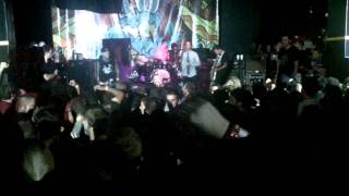 The Bouncing Souls performing &quot;East Coast! Fuck You!&quot; live at FEST 10 2011 3/4