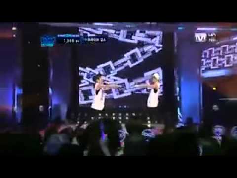 Infinite H   DongWoo & Hoya DANCE