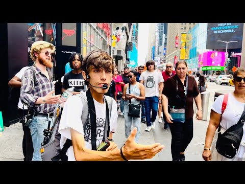The most eloquent, well spoken street preacher I’ve ever heard! | Preaching Times Square, NYC