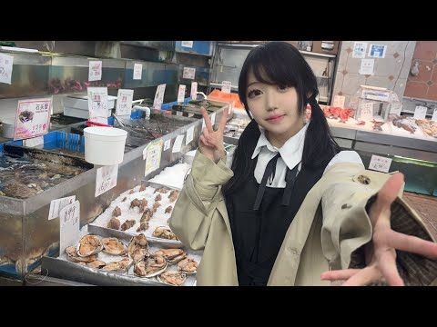 she said we were going on an aquarium date