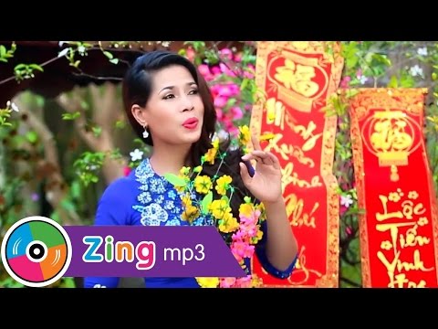 Thể hiện bởi Thùy Dương