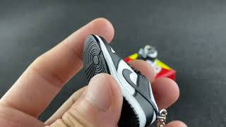 wholesale 3d mini sneaker keychains shoe keyring for Nike Dunk Low Retro White Black Panda
