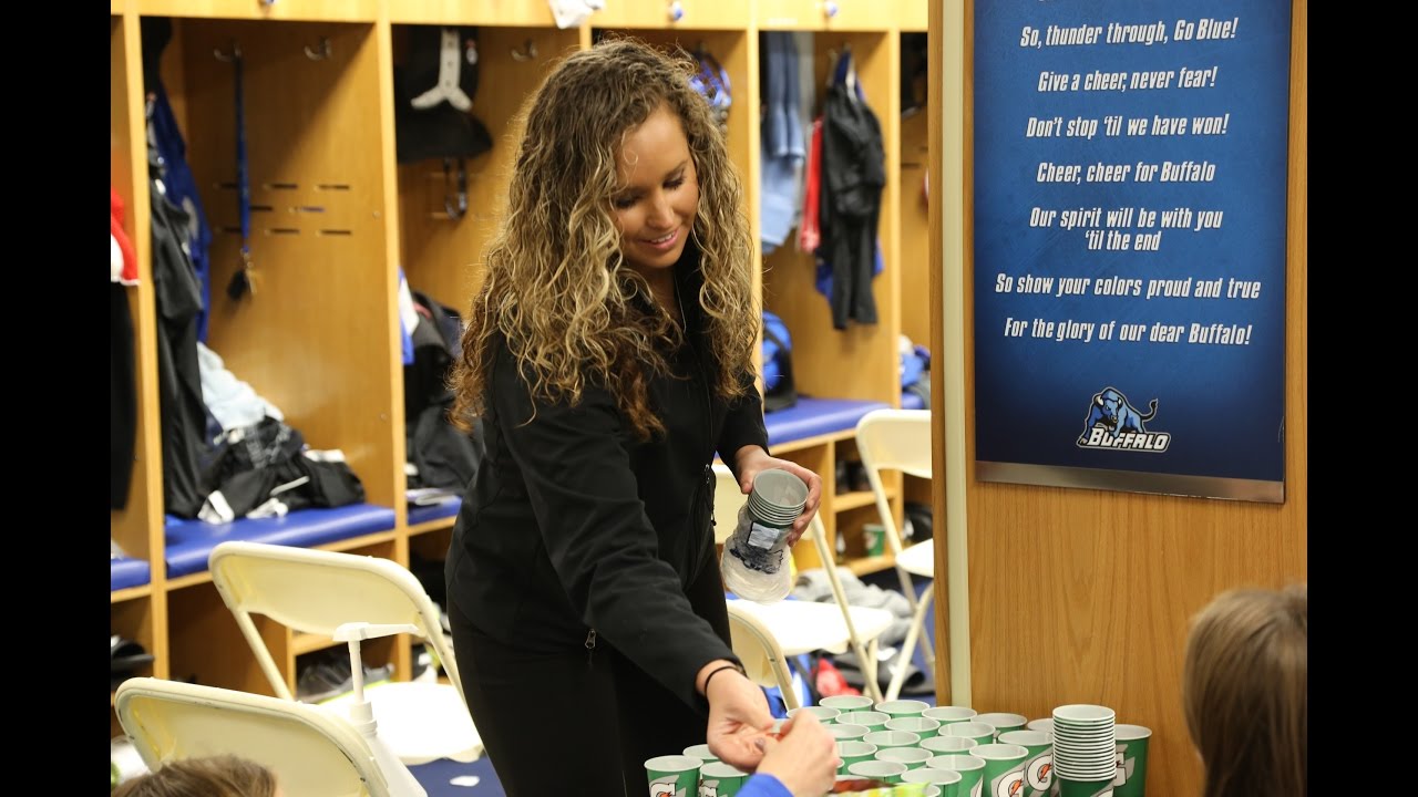 Hear about Christina's experiences at UB while pursuing a master's degree in nutrition and completing the dietetic internship program.